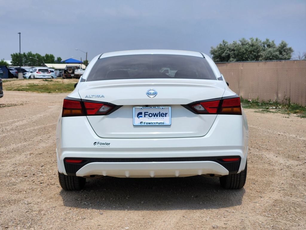 Used 2022 Nissan Altima 2.5 S FWD image 12