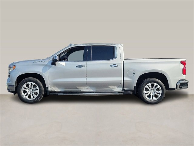 Used 2022 Chevrolet Silverado 1500 LTZ w/ LTZ Convenience Package II image 3