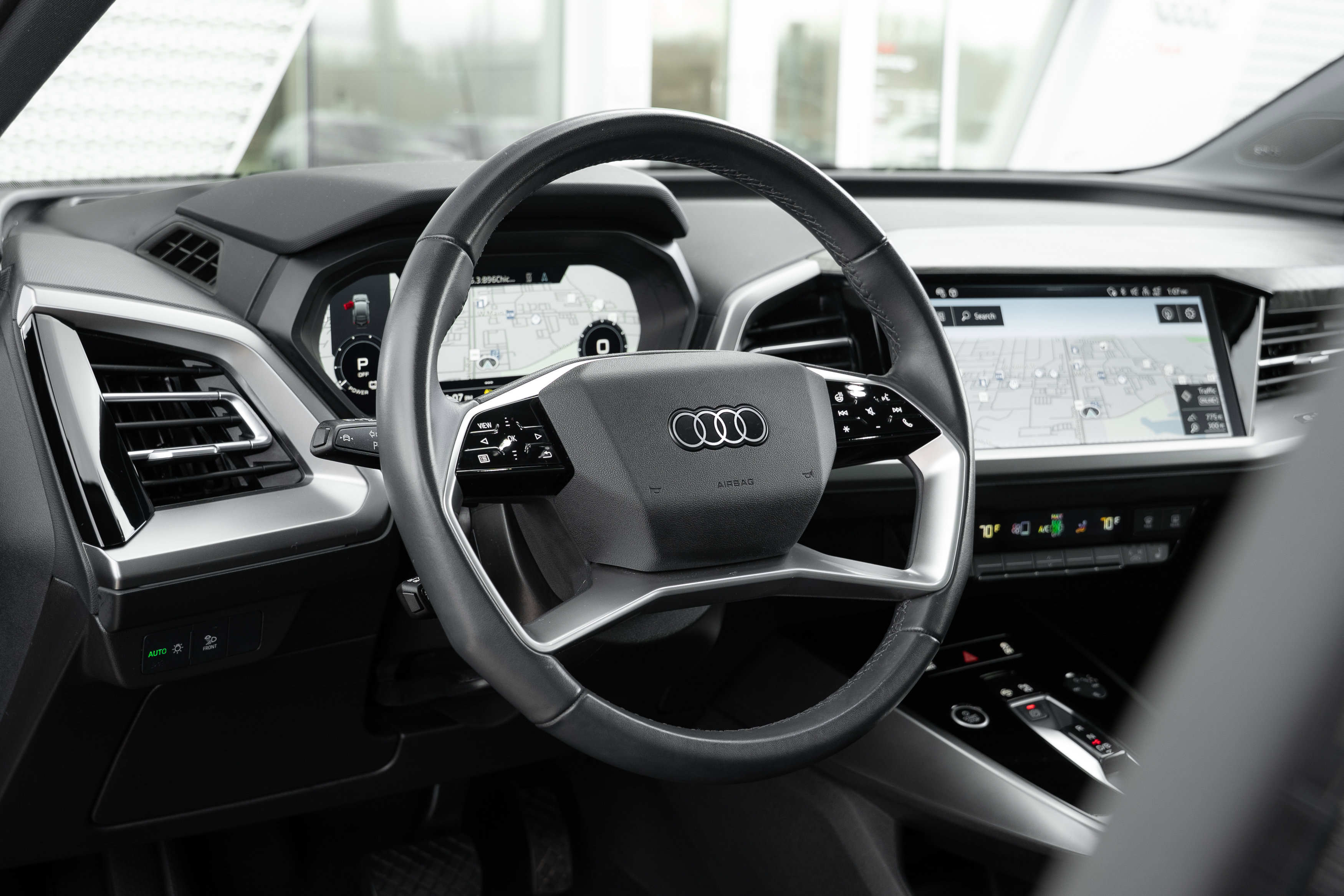 Certified 2023 Audi Q4 e-tron Prestige image 11