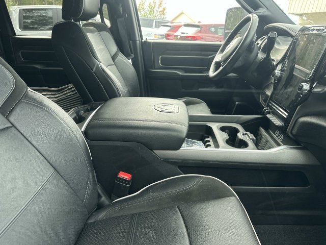 Used 2026 RAM 3500 Laramie AWD/4WD image 5