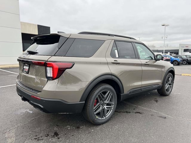 New 2026 Ford Explorer ST-Line AWD/4WD image 8