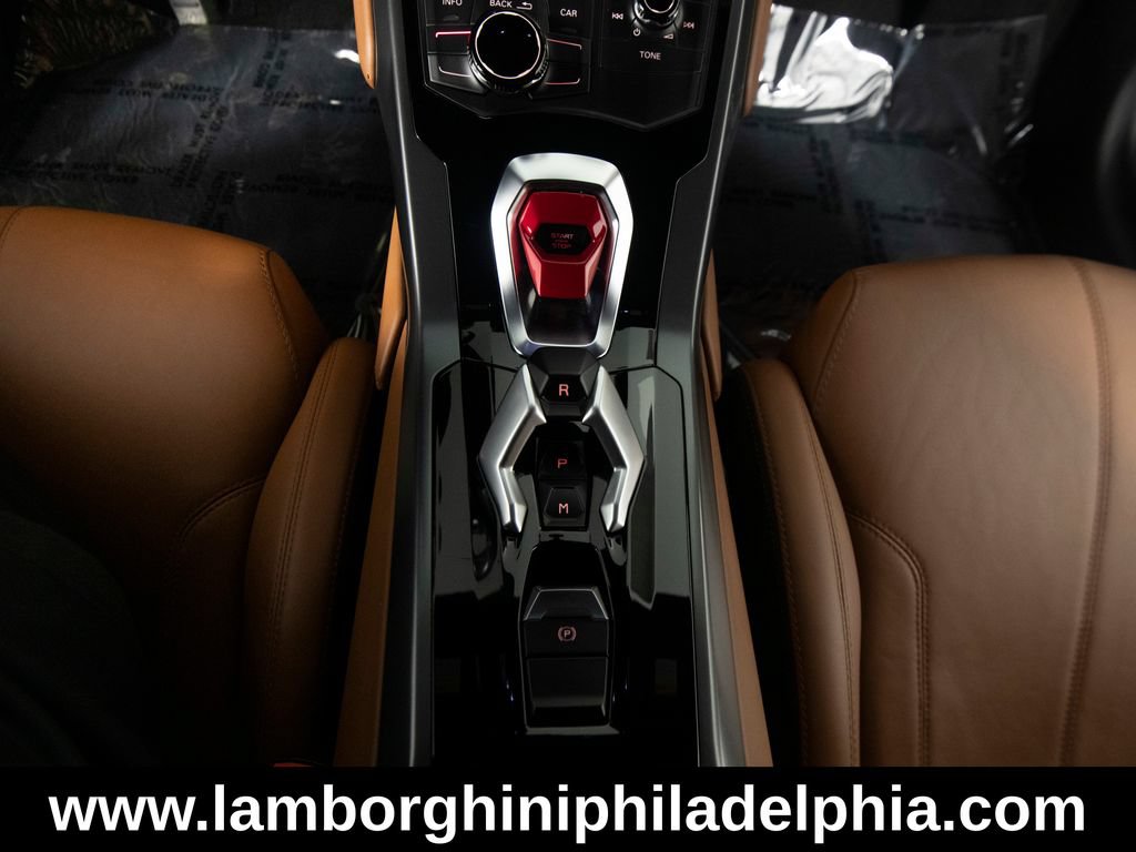 Used 2015 Lamborghini Huracan LP 610-4 AWD/4WD image 30