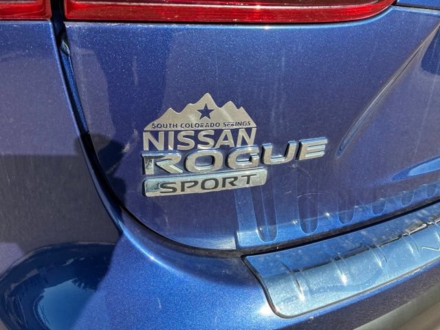 Used 2018 Nissan Rogue Sport SV w/ SV Technology Package AWD/4WD image 11