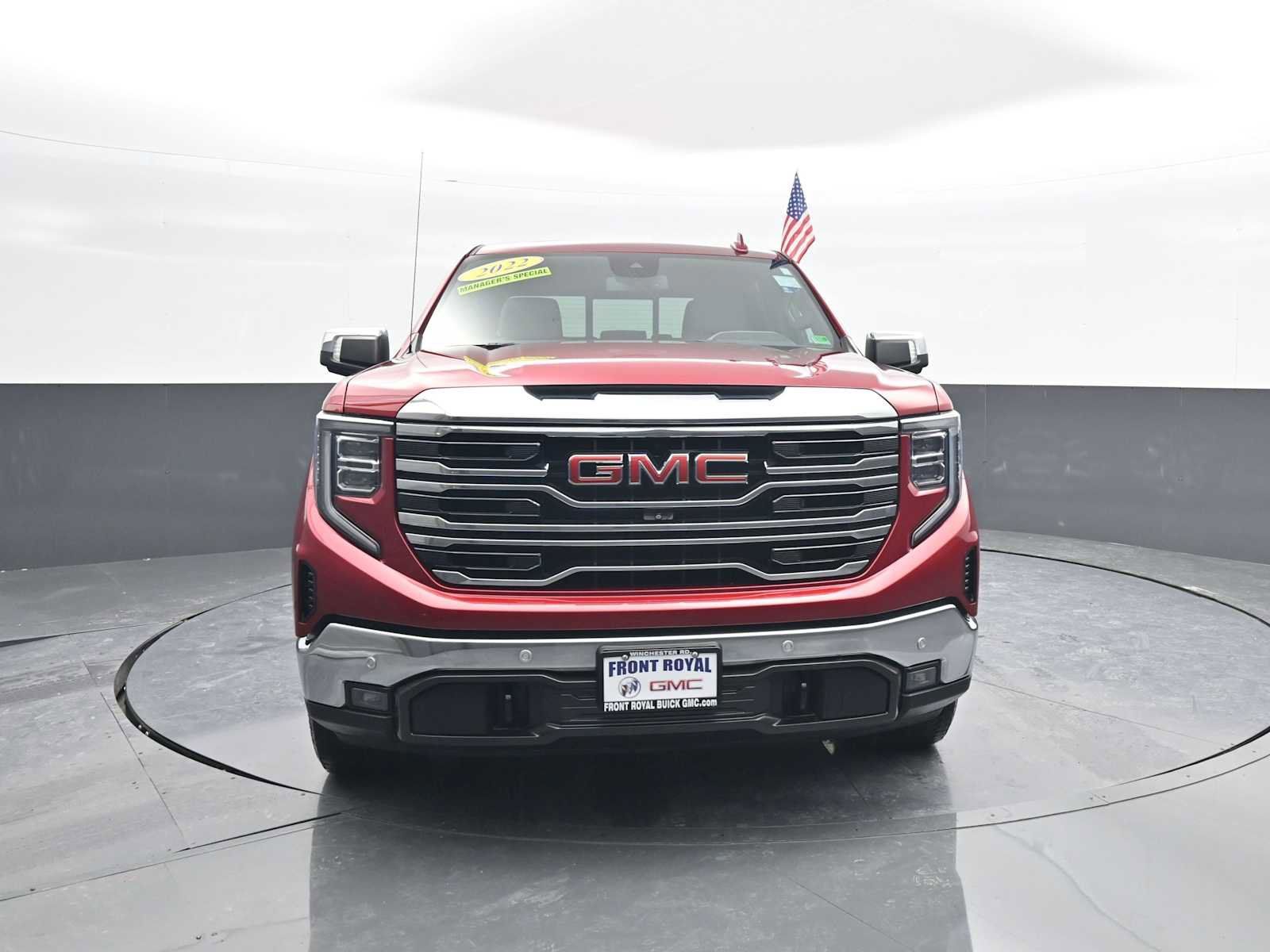 Used 2022 GMC Sierra 1500 SLT w/ SLT Premium Plus Package image 2