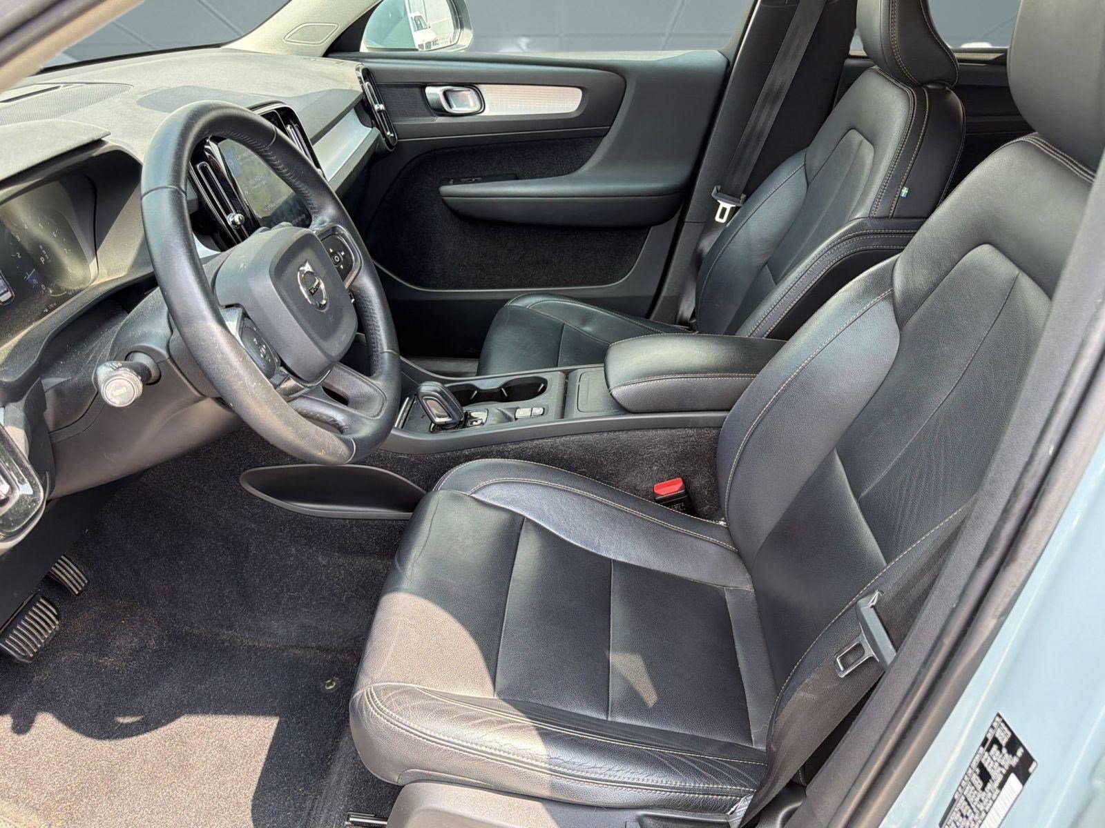 Used 2019 Volvo XC40 T5 Momentum AWD/4WD image 5
