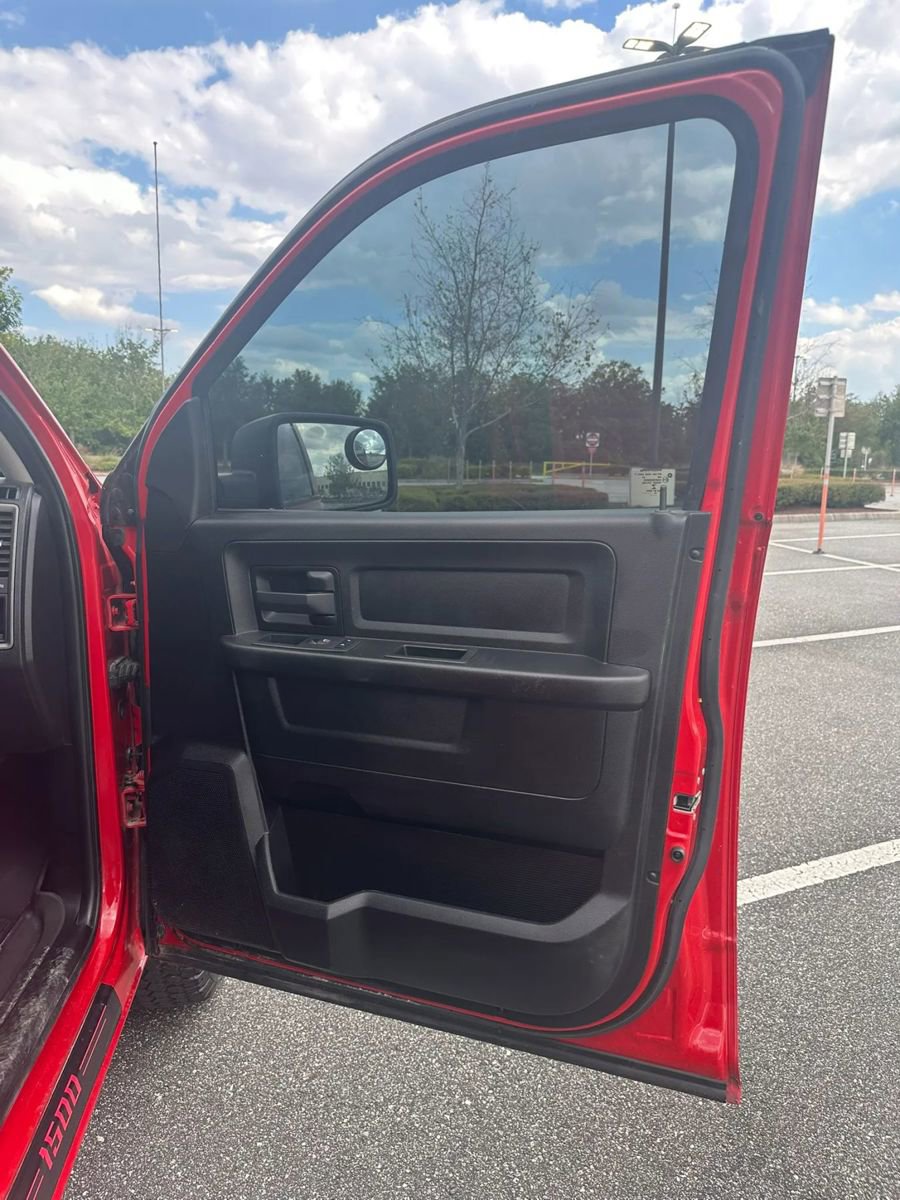 Used 2019 RAM 1500 Tradesman image 13