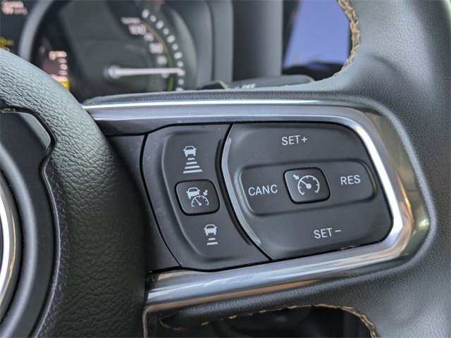 Used 2024 Jeep Wrangler Unlimited Sahara image 24