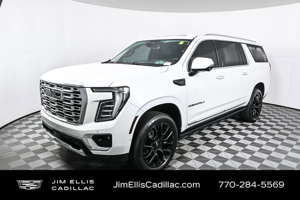 Used 2025 GMC Yukon XL Denali w/ Sun & Power Step Package