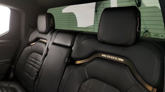 Used 2026 Rivian R1T Premium Tri AWD/4WD image 43