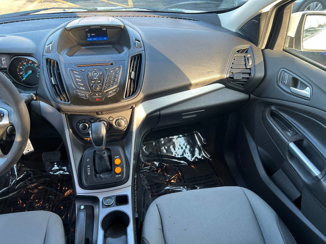 Used 2016 Ford Escape SE AWD/4WD image 32