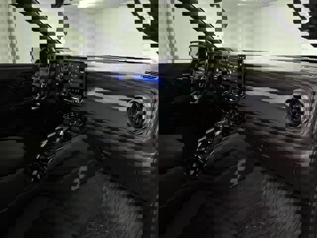 Certified 2024 Chevrolet Colorado LT w/ LT Convenience Package III image 29