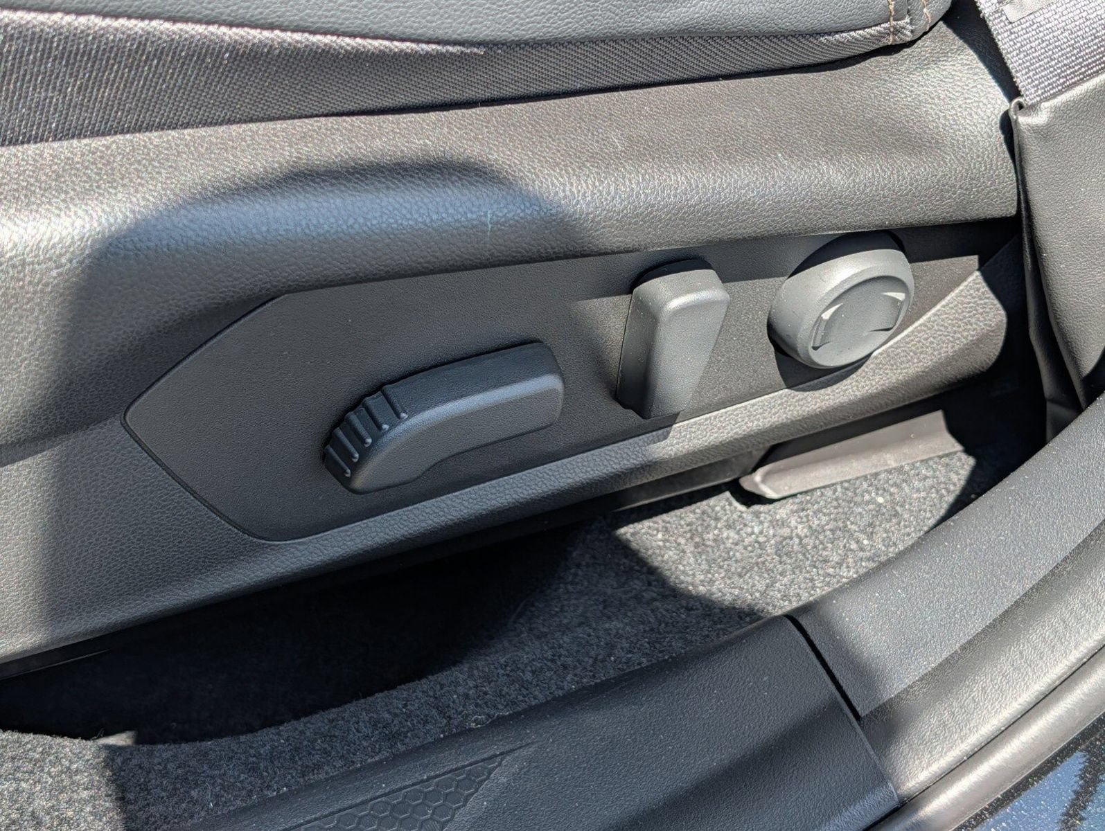 Certified 2026 Subaru Outback Limited XT AWD/4WD image 19