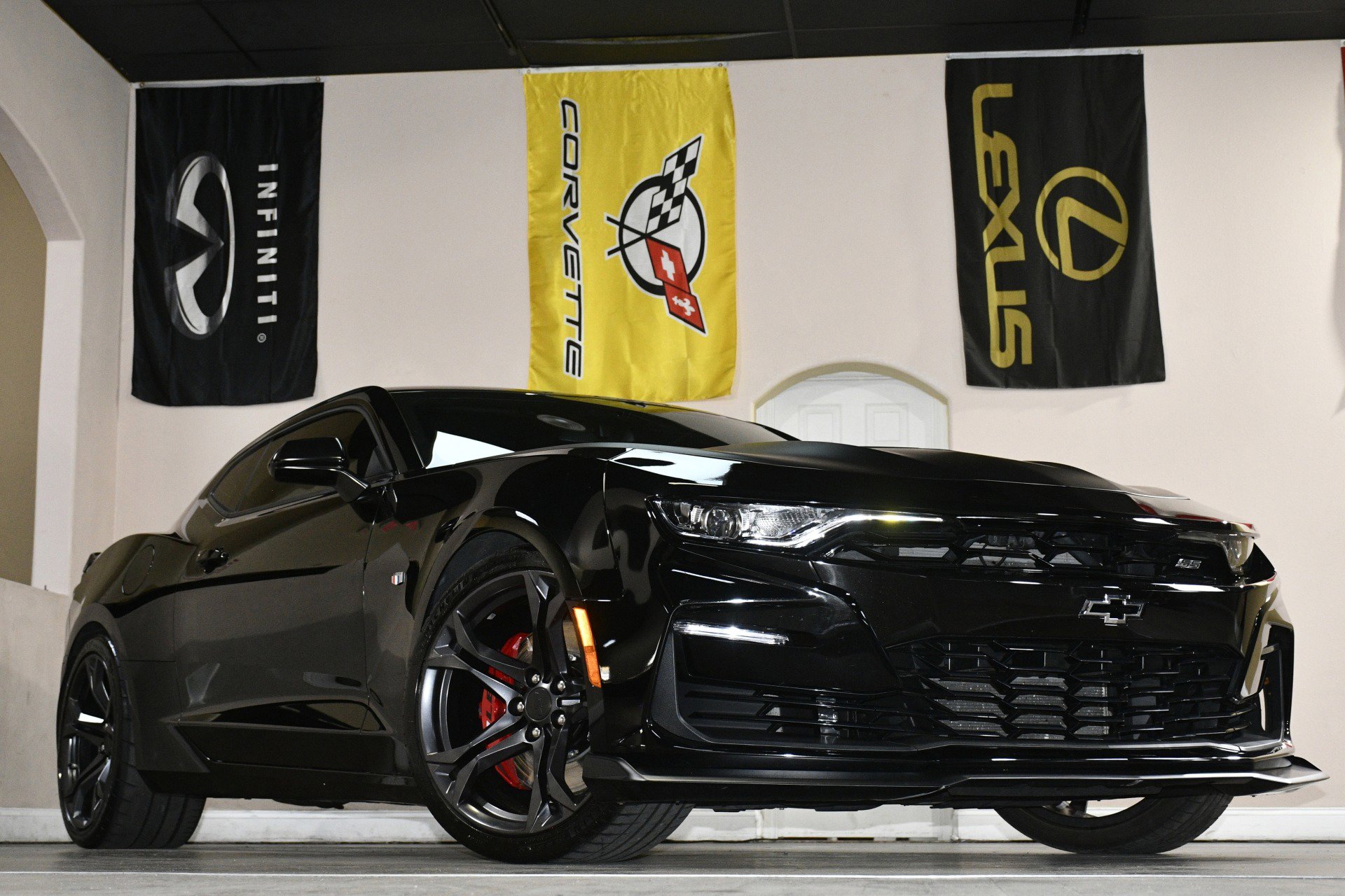 Used 2019 Chevrolet Camaro SS image 83