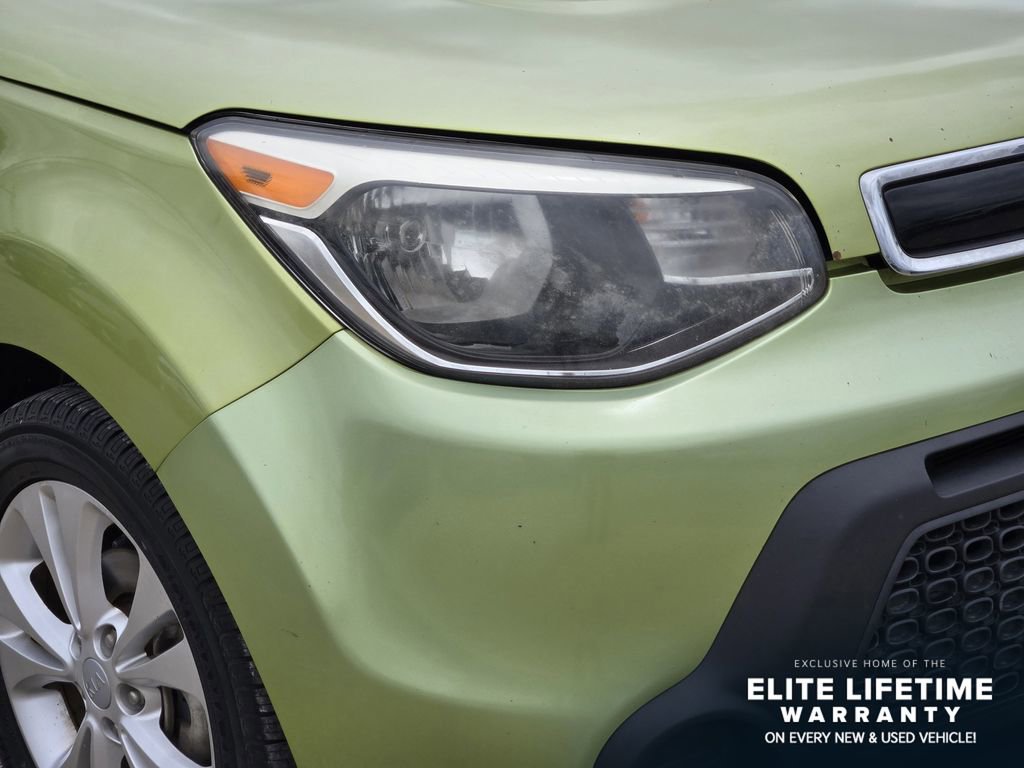 Used 2014 Kia Soul + FWD image 9