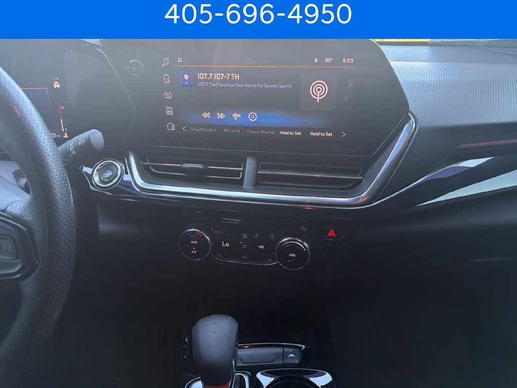 Used 2024 Chevrolet Trax RS w/ Sunroof Package FWD image 27