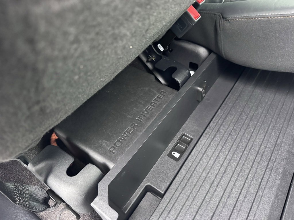 Used 2022 Ford F150 Platinum w/ Equipment Group 701A High image 33