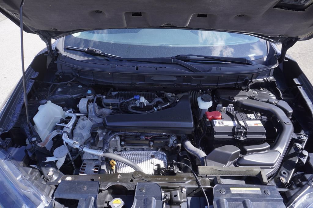 Used 2020 Nissan Rogue S AWD/4WD image 31