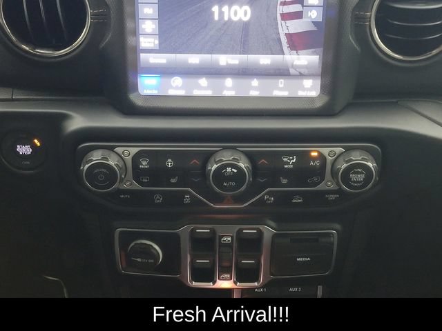 Used 2023 Jeep Gladiator Overland AWD/4WD image 22