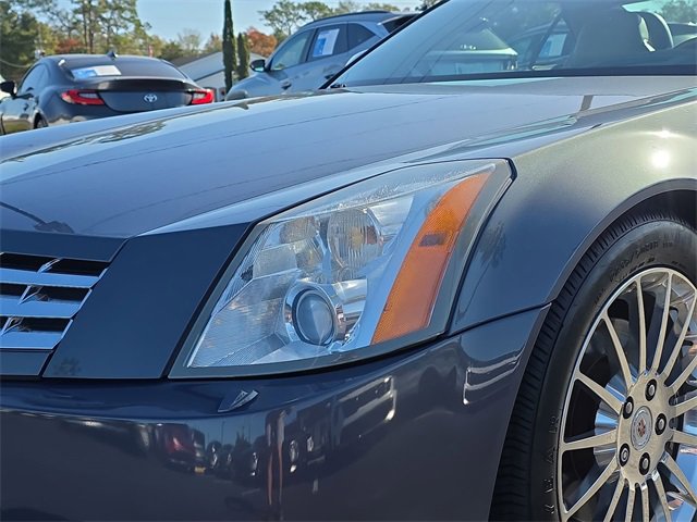 Used 2007 Cadillac XLR image 8