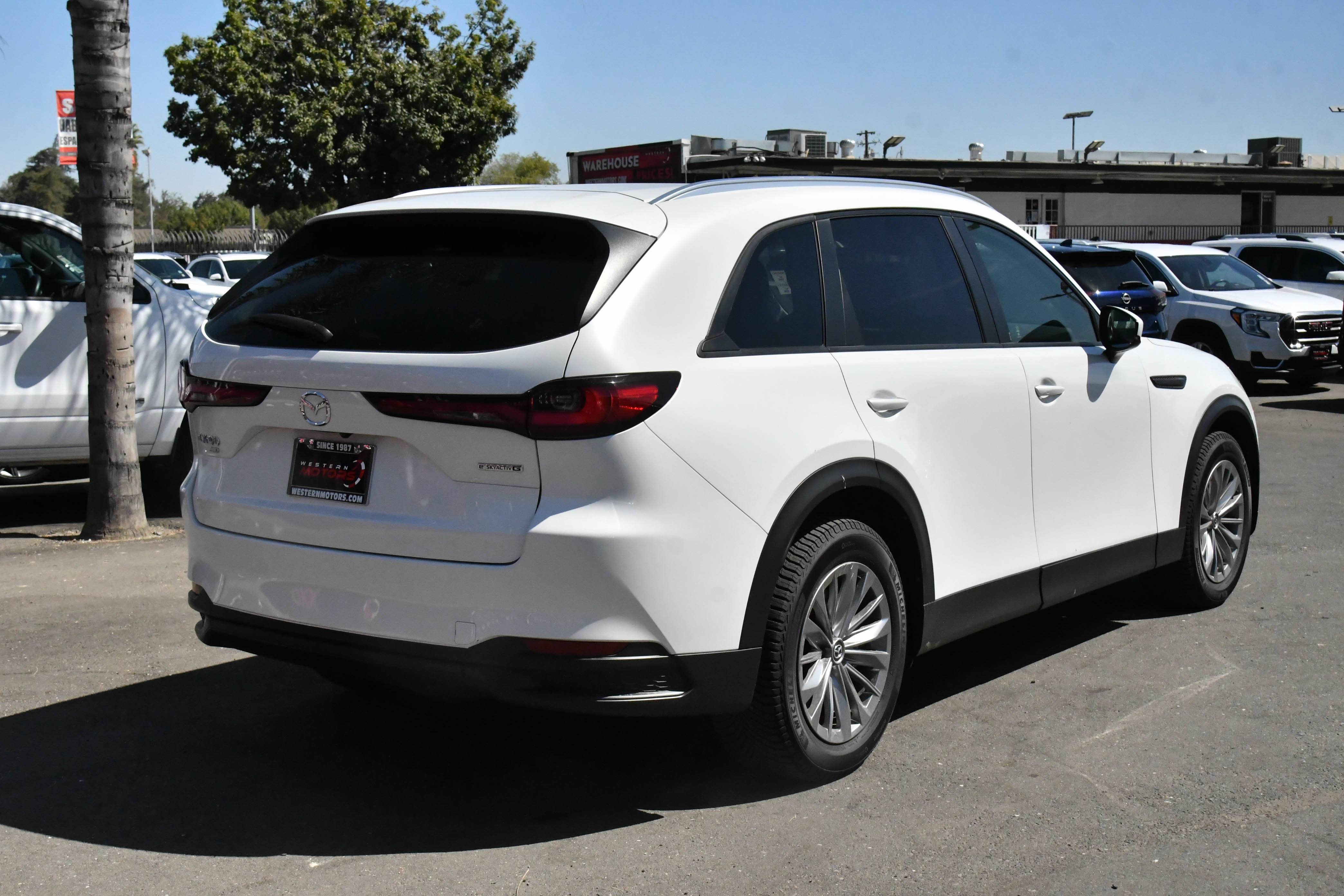 Used 2024 MAZDA CX-90 3.3 Turbo w/ Select Package AWD/4WD image 8
