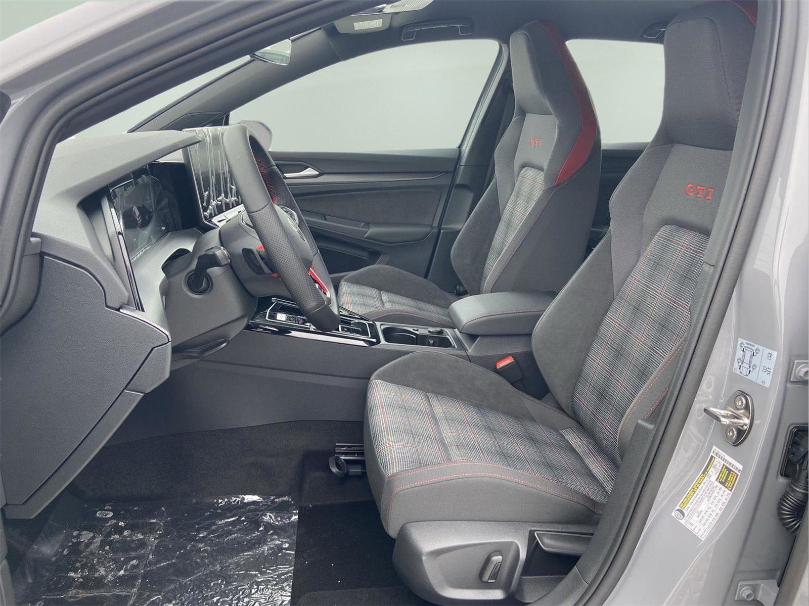 New 2026 Volkswagen Golf S image 8