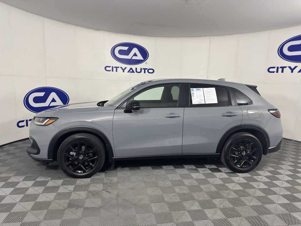 Used 2025 Honda HR-V Sport image 6
