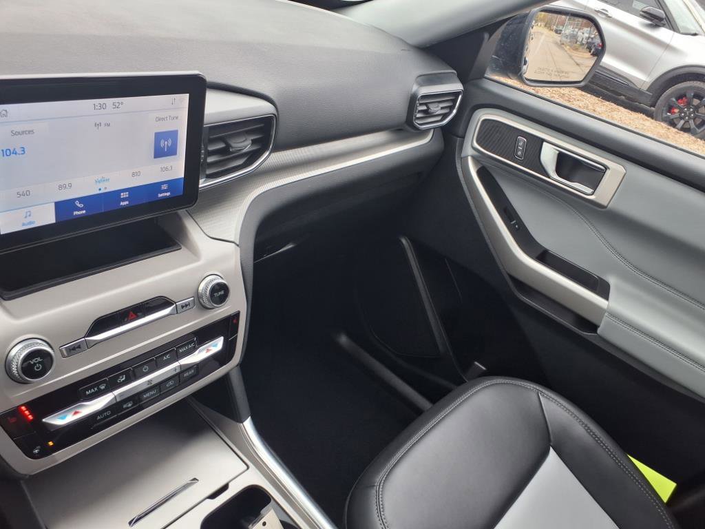 Certified 2023 Ford Explorer XLT w/ Equipment Group 202A image 21