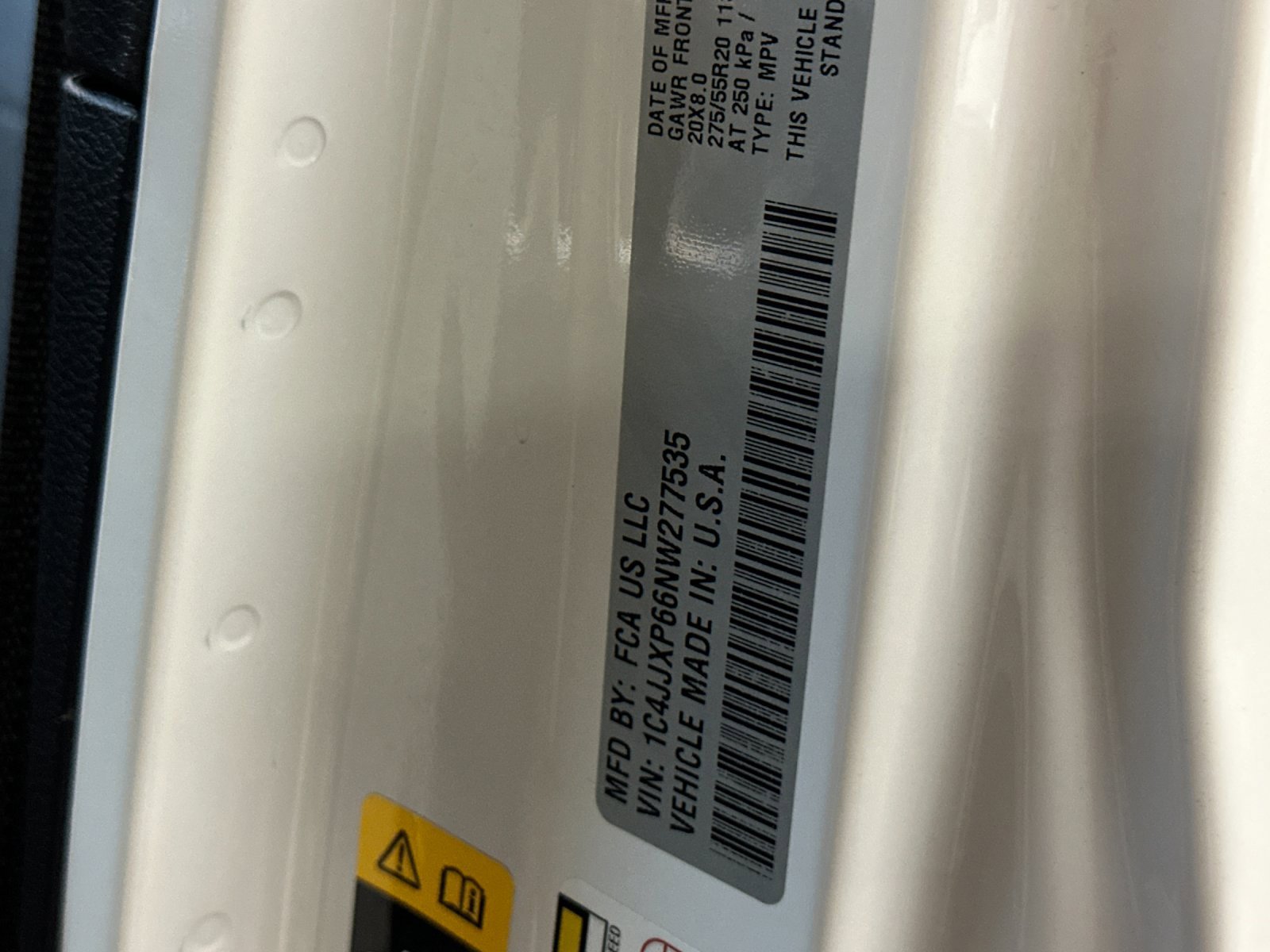 Used 2022 Jeep Wrangler Unlimited Sahara w/ Cold Weather Group image 28