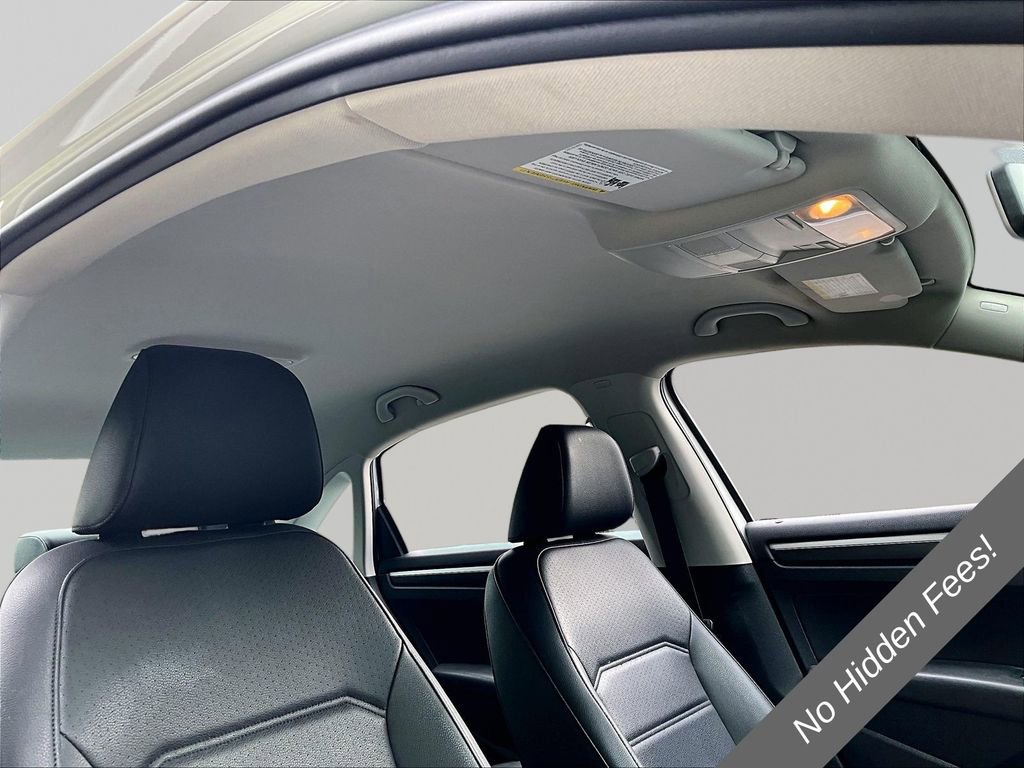 Used 2017 Volkswagen Passat 1.8T R-Line FWD image 18