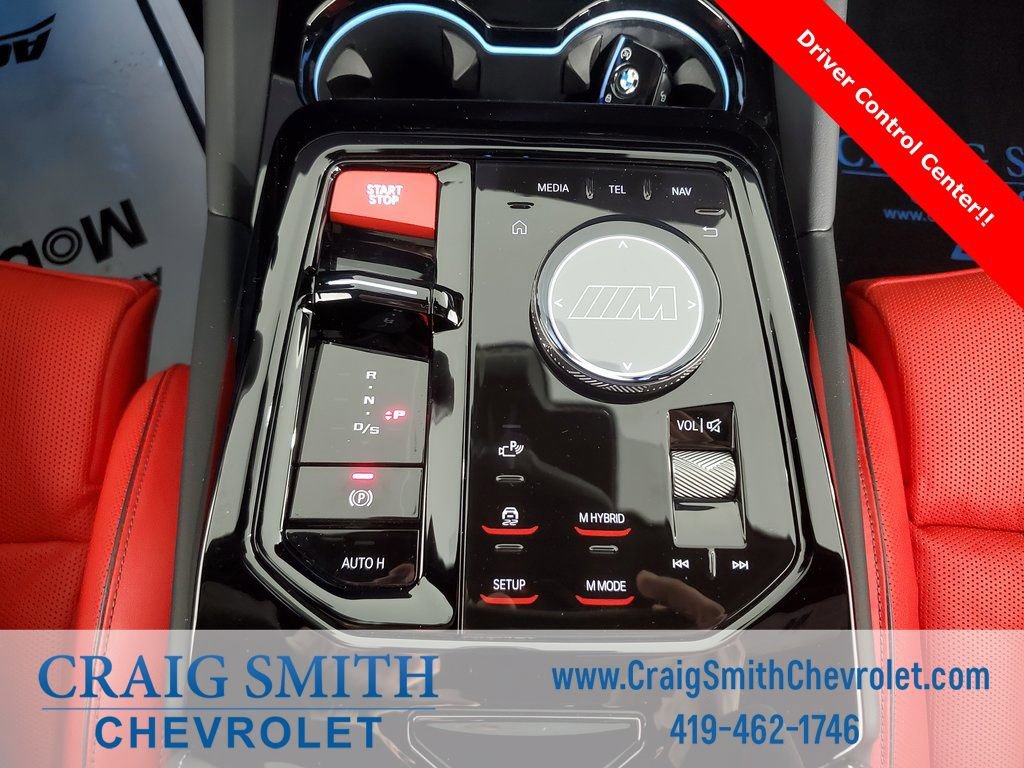 Used 2025 BMW M5 w/ Executive Package image 6