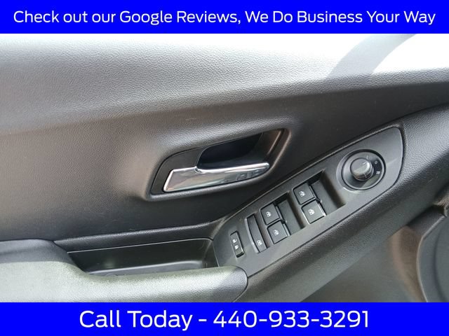 Used 2019 Chevrolet Trax LT w/ Driver Confidence Package FWD image 17