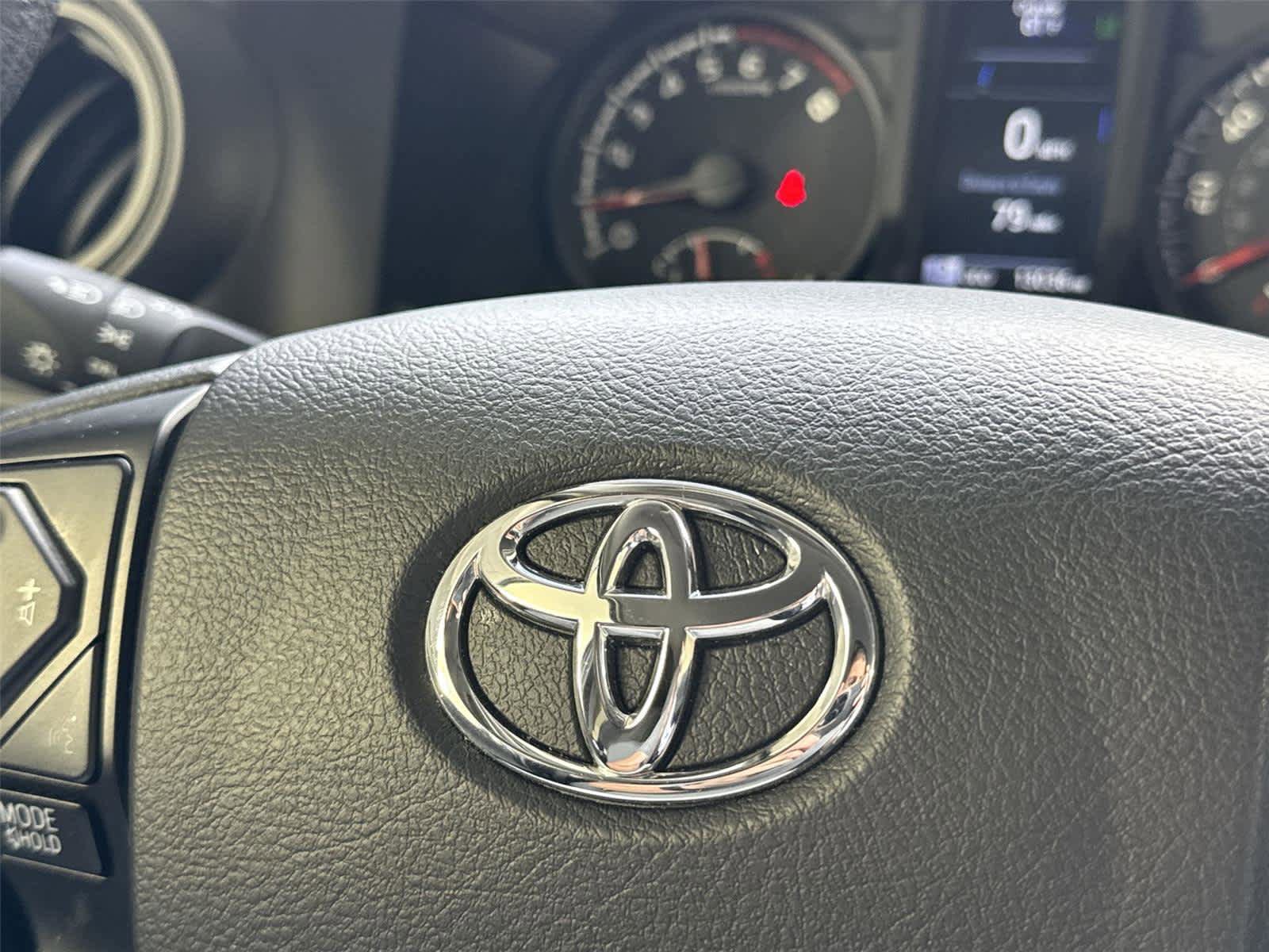 Used 2023 Toyota Tacoma SR AWD/4WD image 30