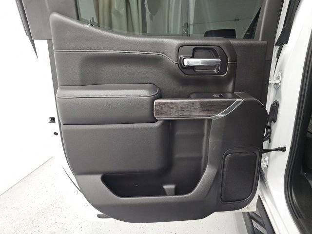 Used 2020 Chevrolet Silverado 1500 LTZ AWD/4WD image 29