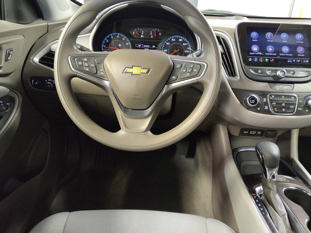 Used 2025 Chevrolet Malibu LT image 22