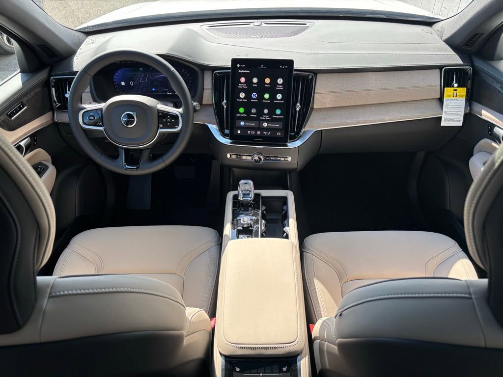 New 2026 Volvo XC90 B6 Plus image 9