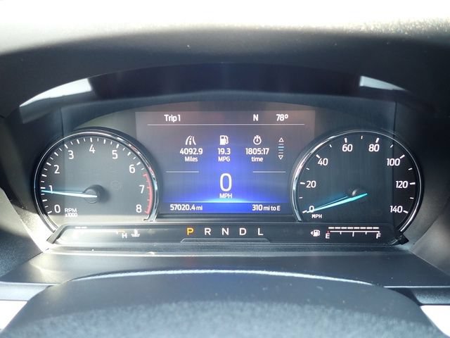 Used 2022 Ford Explorer XLT w/ Equipment Group 202A AWD/4WD image 29