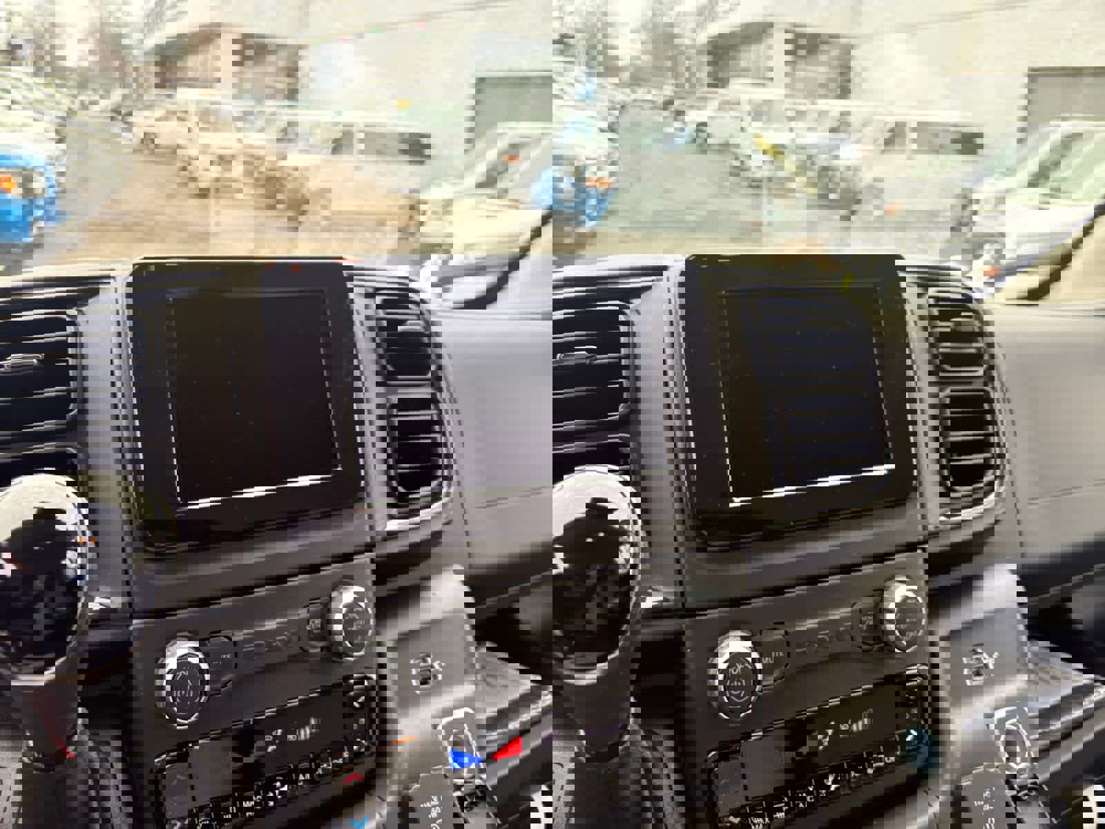 Used 2026 RAM ProMaster 1500 w/ Convenience Group image 19