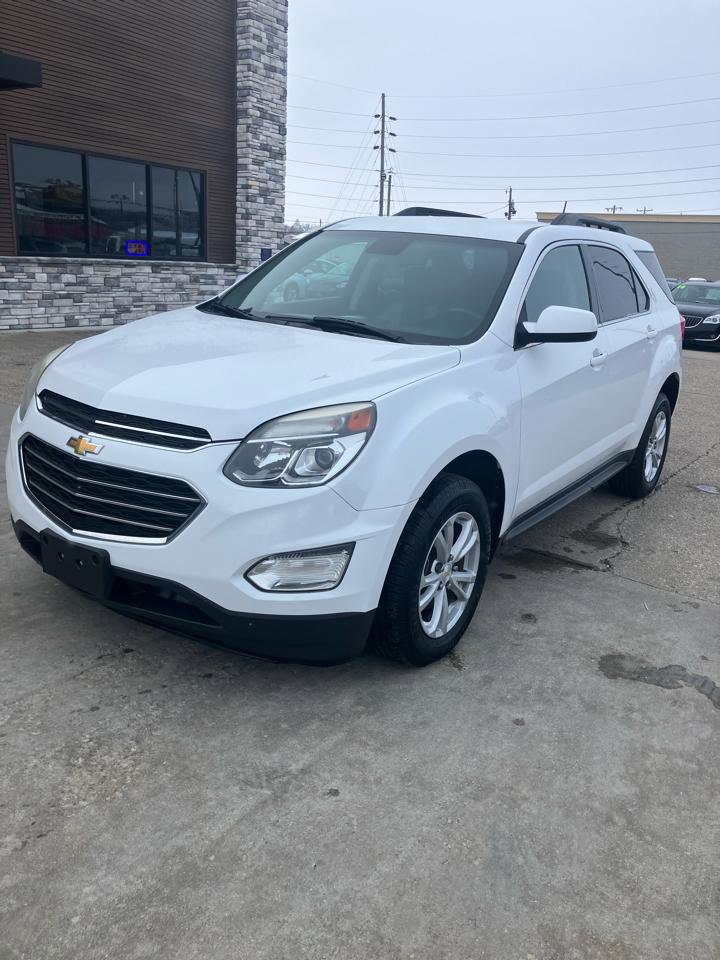 Used 2017 Chevrolet Equinox LT w/ Convenience Package image 8