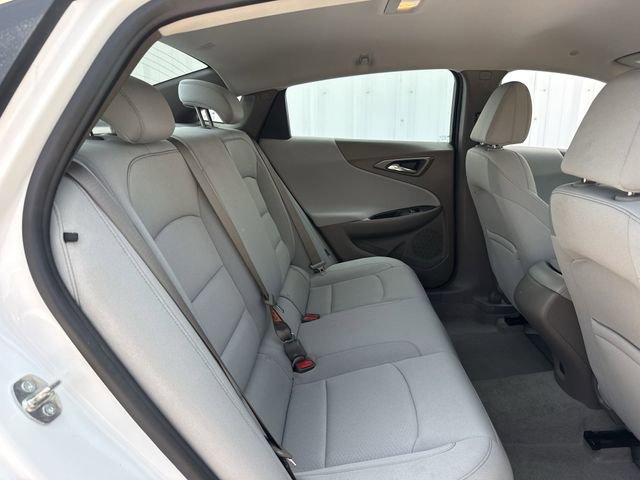 Used 2020 Chevrolet Malibu LS w/ Driver Confidence Package II FWD image 28