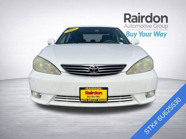 Used 2006 Toyota Camry LE FWD image 2