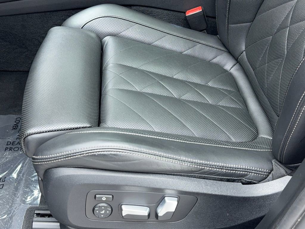 Used 2023 BMW X5 sDrive40i w/ Premium Package image 40