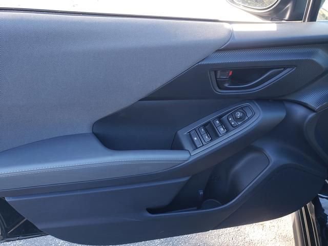 Used 2024 Subaru Crosstrek 2.0i Premium image 11