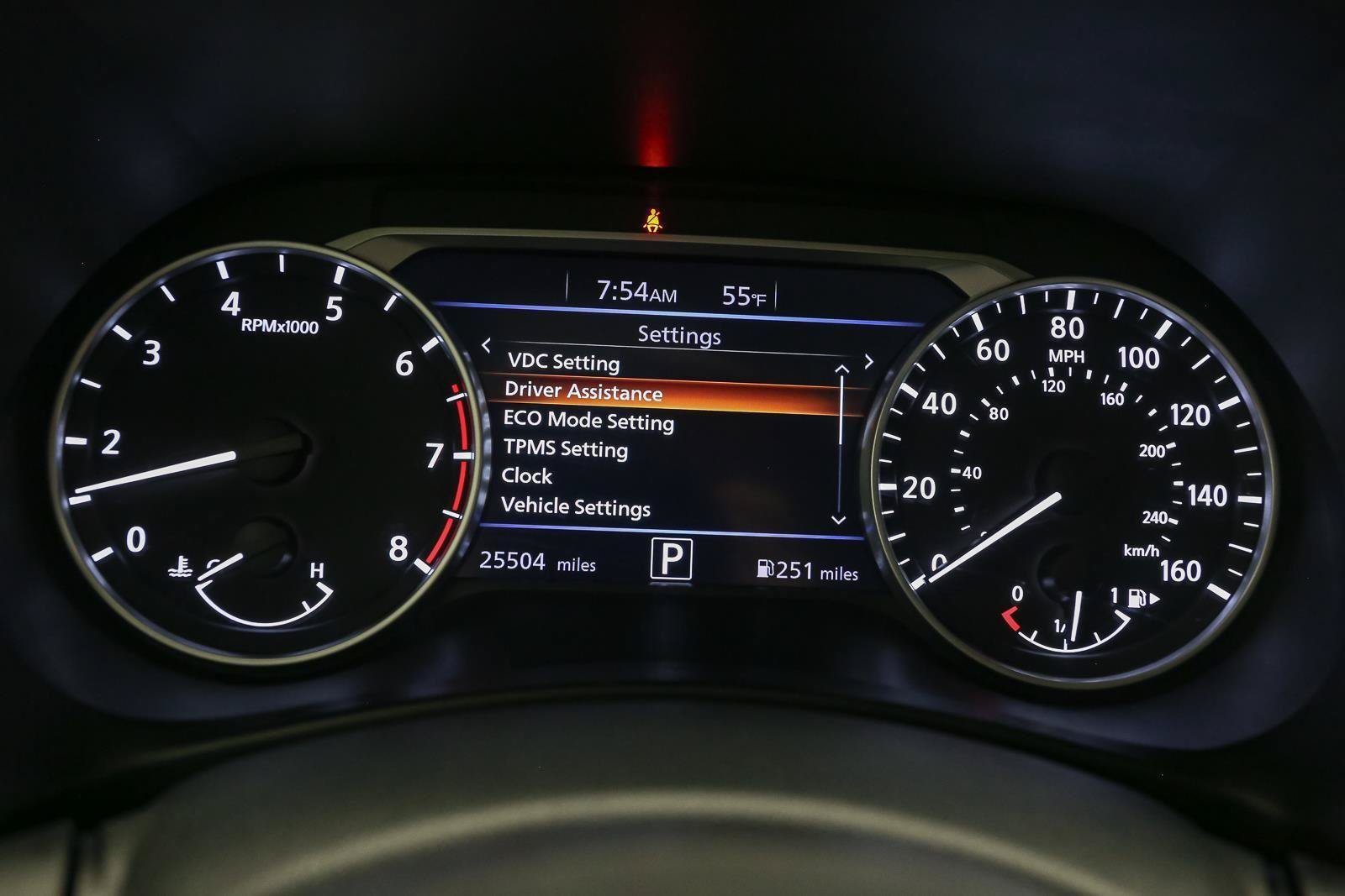 Used 2020 Nissan Sentra SR w/ Premium Package FWD image 35