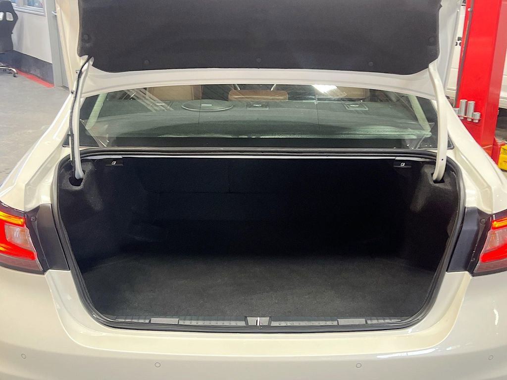 Used 2025 Subaru Legacy Touring XT image 28