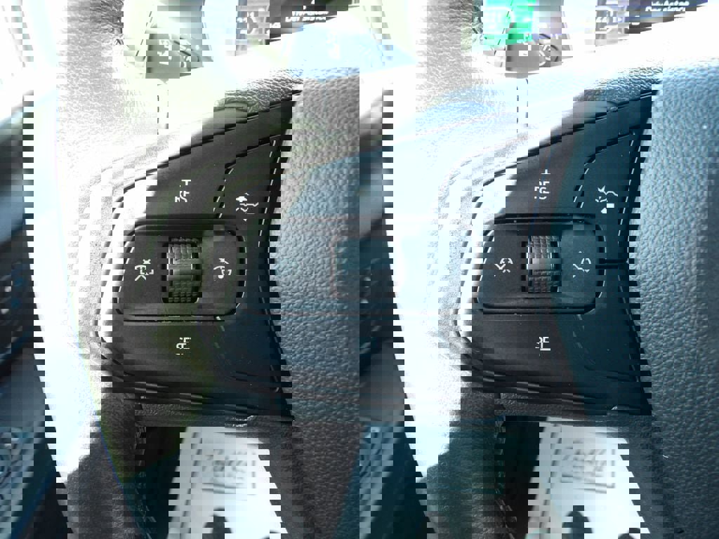 Used 2023 Chevrolet Bolt LT w/ Infotainment Package image 23