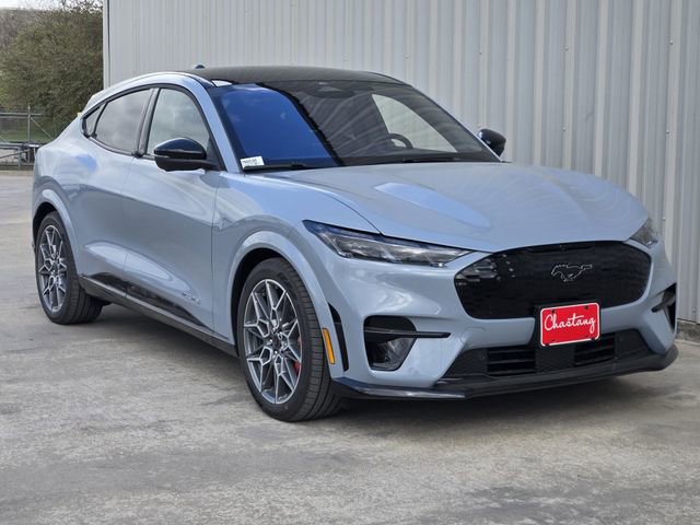 New 2026 Ford Mustang Mach-E GT video 2