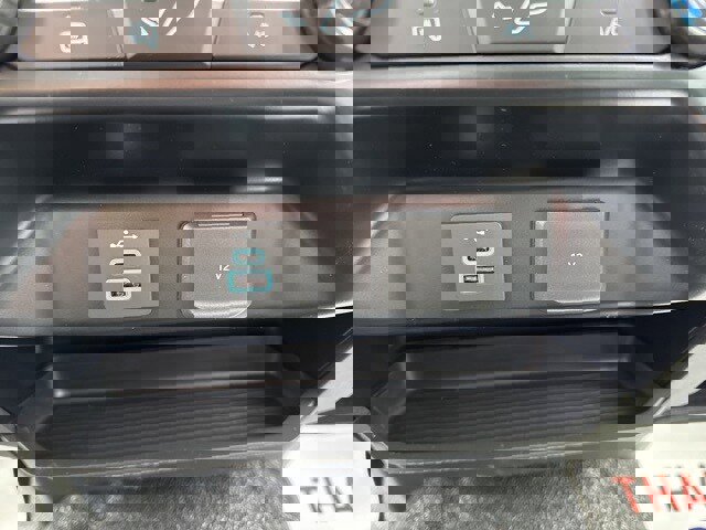 Used 2024 Ford F350 XL w/ 360-Degree Camera Package image 47