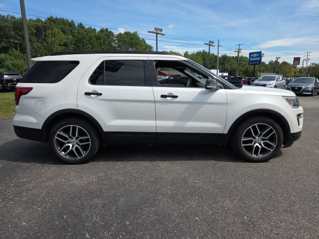 Used 2018 Ford Explorer Sport AWD/4WD image 32