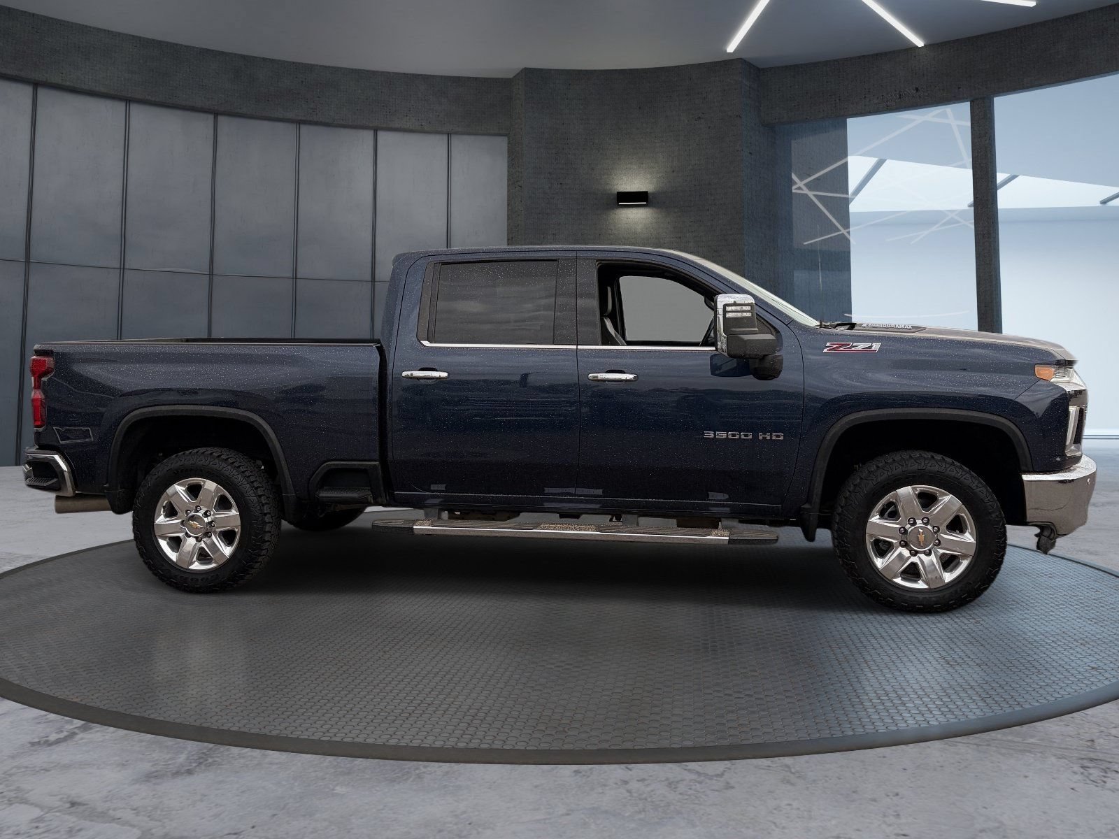 Certified 2022 Chevrolet Silverado 3500 LTZ w/ LTZ Plus Package AWD/4WD image 7