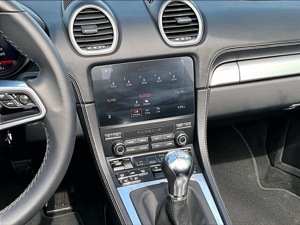 Certified 2024 Porsche 718 Boxster RWD image 16